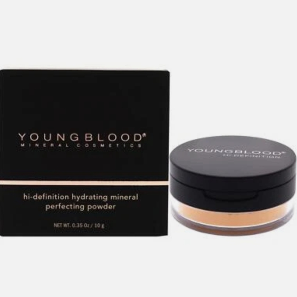 Youngblood Hi-definition Mineral Perfecting Powder in Warmth